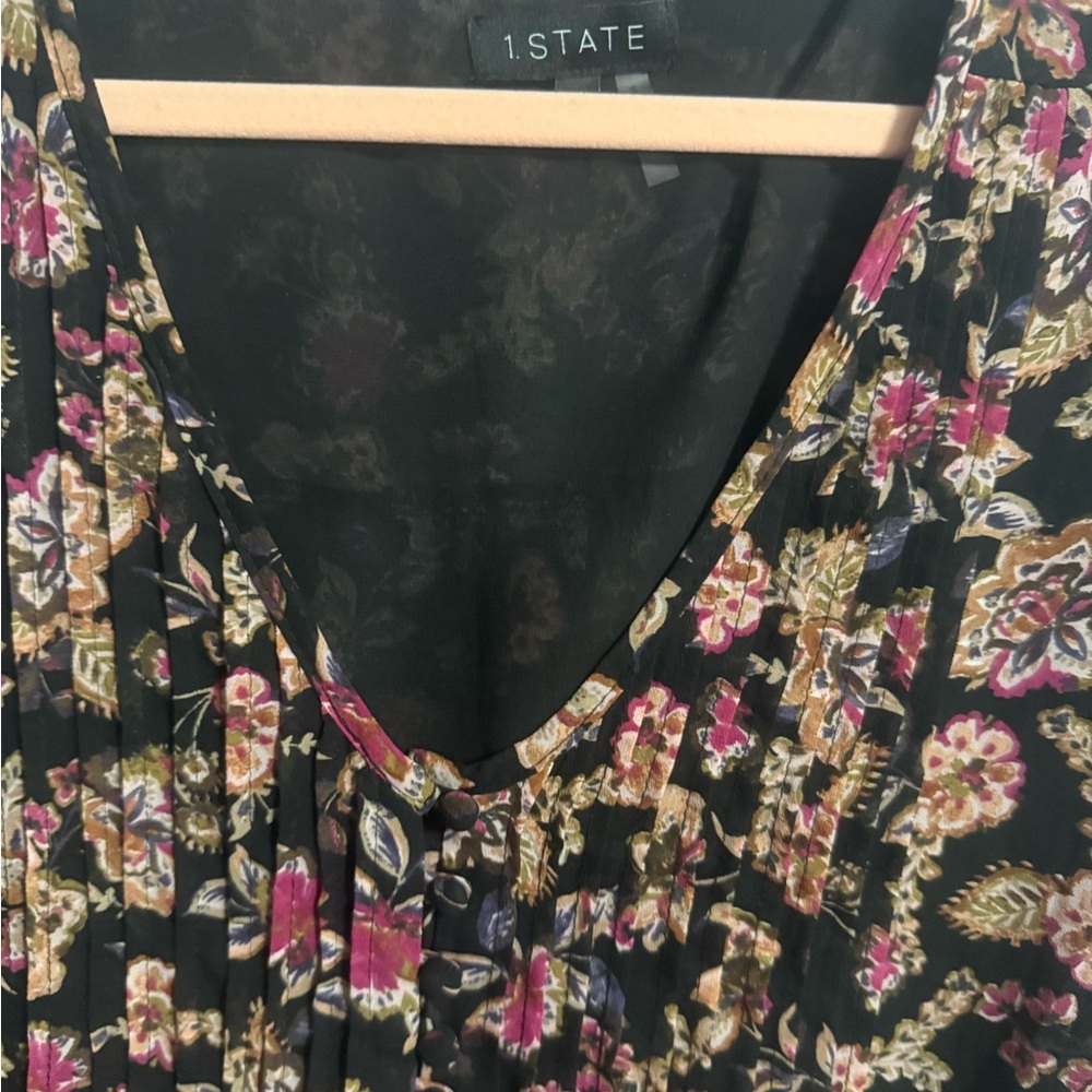 1. State Women's Black Floral Blouse Sz XL